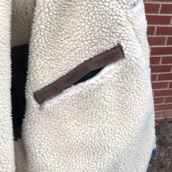 *sold* LL Bean Sherpa Lined Denim Jacket - Picture 5 of 5